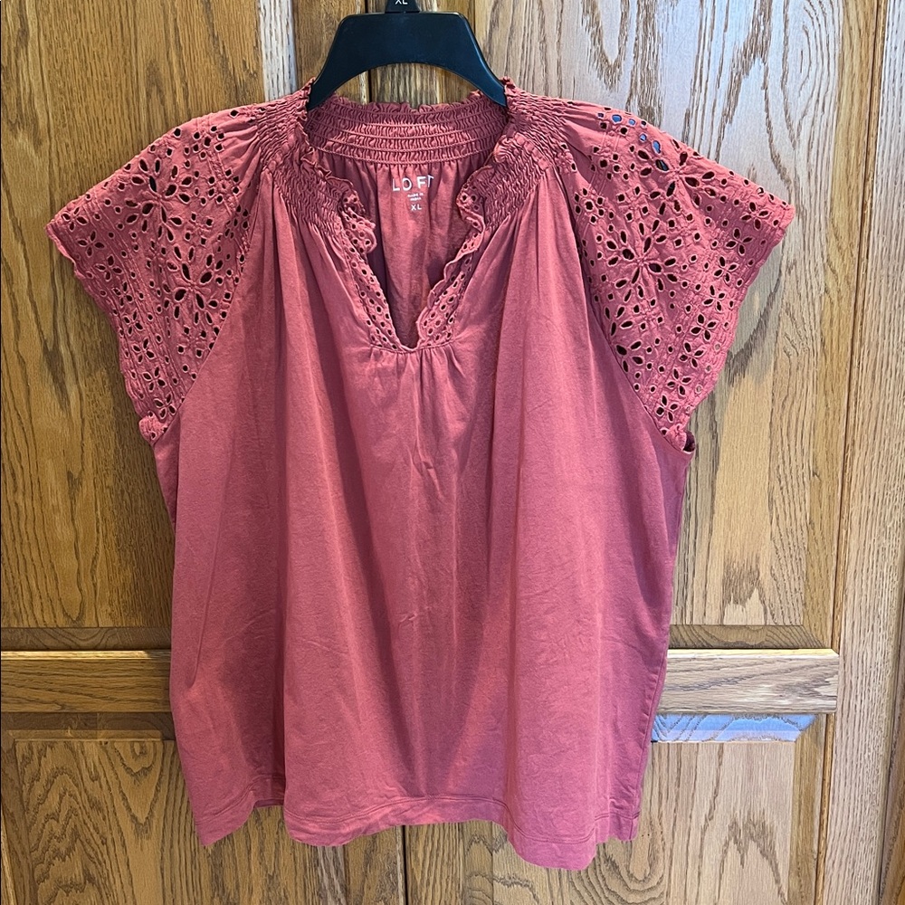 LOFT Top XL Rose Pink Eyelet Embroidered Flutter Sleeve 100% Cotton Blouse